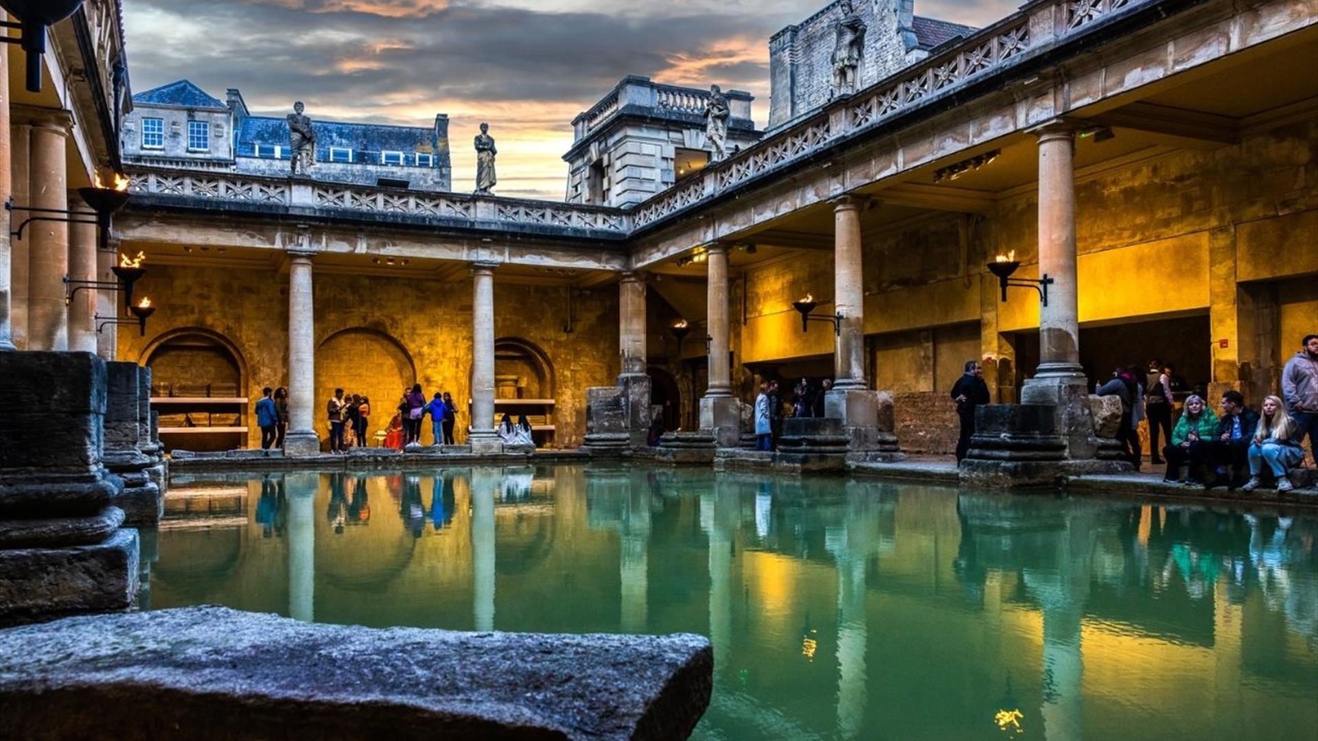 The Roman Baths Easter Lates