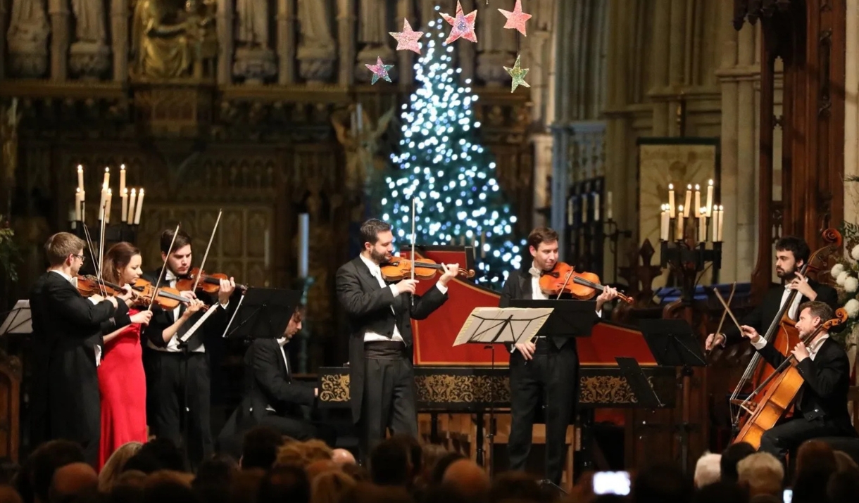 Viennese Christmas Spectacular by Candlelight