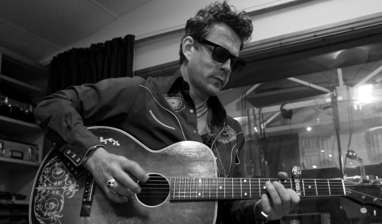 Ian Siegal & The Jon Amor Trio.