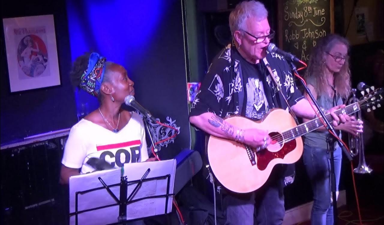 Robb Johnson & the Acoustic Irregulars